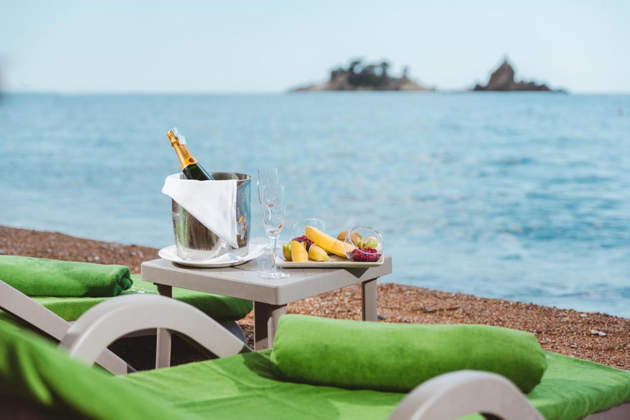 Hotel Ami Budva Petrovac 外观 照片