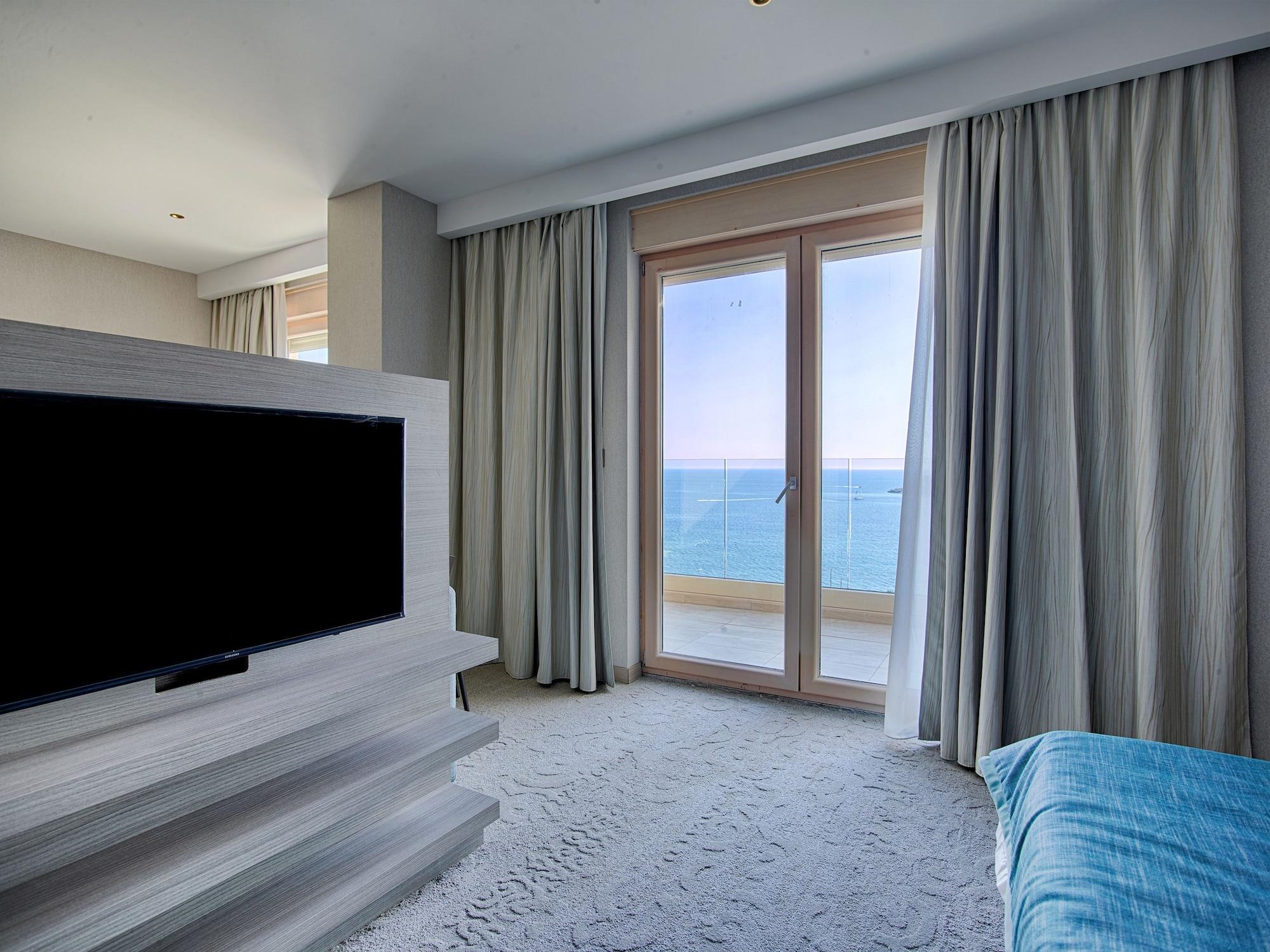 Hotel Ami Budva Petrovac 外观 照片