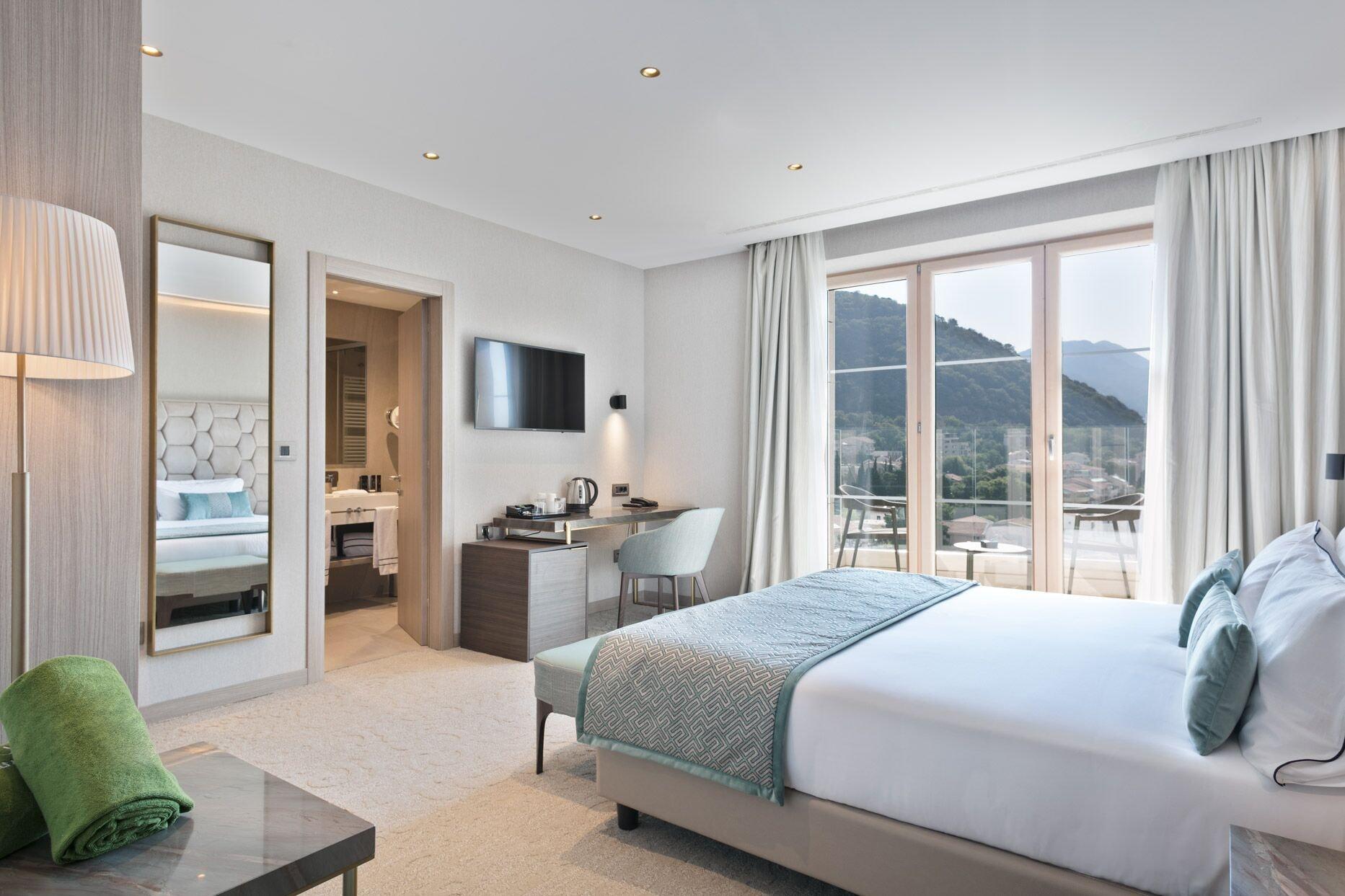 Hotel Ami Budva Petrovac 外观 照片