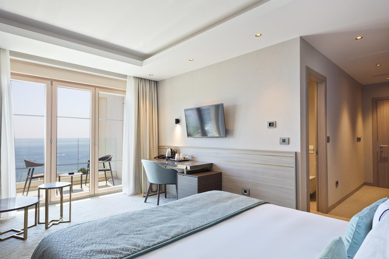 Hotel Ami Budva Petrovac 外观 照片