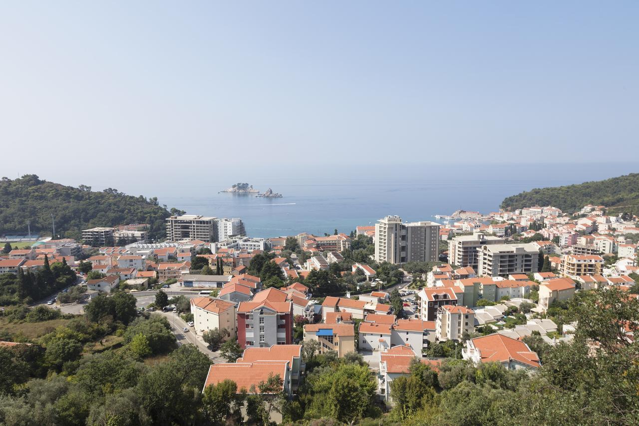Hotel Ami Budva Petrovac 外观 照片